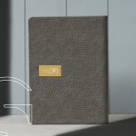 سررسید وزیری روزانه چرم مصنوعی طوسی