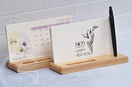 تقویم رومیزی چوبی اسکچ