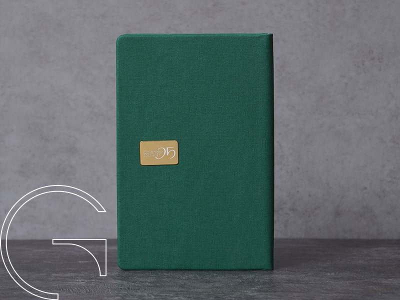 سررسید سبز رنگ اروپایی